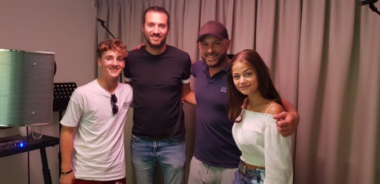 df048fd9 7189 4709 87eb 22064600d4ea